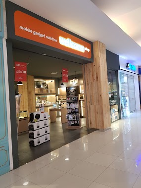 Wellcomm Shop Mall Kelapa Gading La Passagio, Author: Fram Shaw