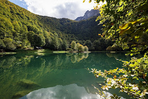 Photo n°7 de Camping Du Lac Mercus à Mercus-Garrabet (Terrain de camping)