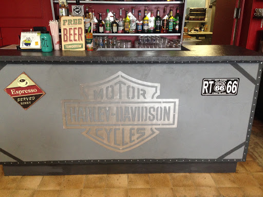 Photo 3 - Resto grills