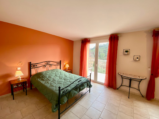Photo de La Bastide de la Tour à Entrechaux (84340)