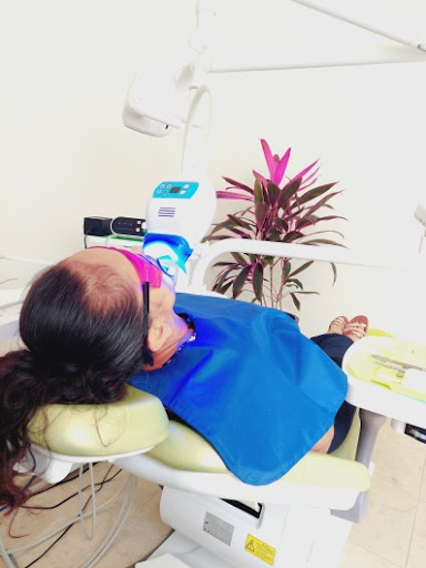 Dra. Mayte García Quezada, Dentista - Odontólogo