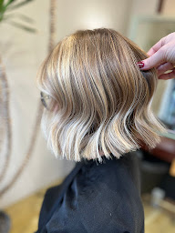 Photo n°13 de Vog Coiffure Boulogne-sur-Mer à Boulogne-sur-Mer (Salon de coiffure)