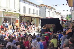 Photo n°2 de Collectif Azul Bangor à Les Lèves-et-Thoumeyragues (Siège social)