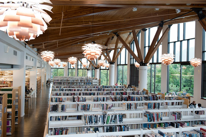 Oak Park Public Library - Main Library by null