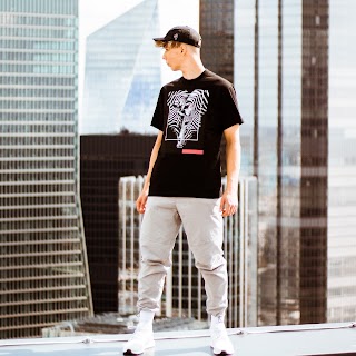 LEGIONS LONDON (r)