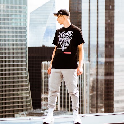 LEGIONS LONDON (r)