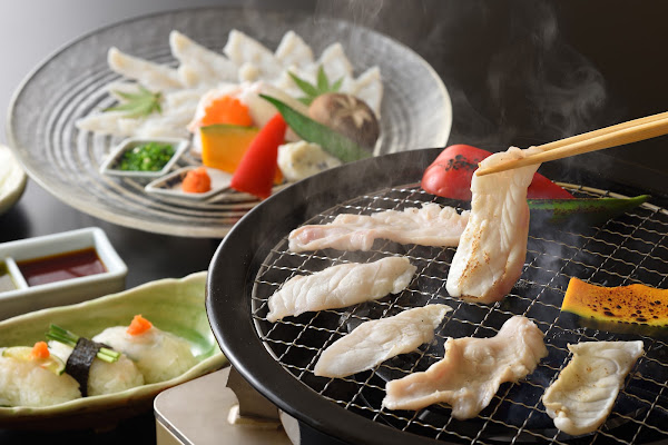 春帆楼 下関本店 Food