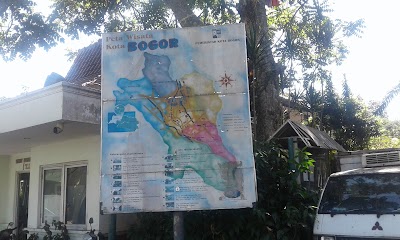 Photos of Kantorpos Taman Topi