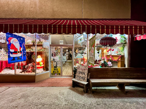 Marketplace Antiques