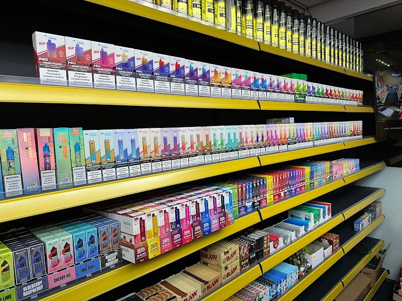 Toor convenience store 24/7 photo 3