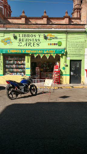 Libros y Revistas Lares