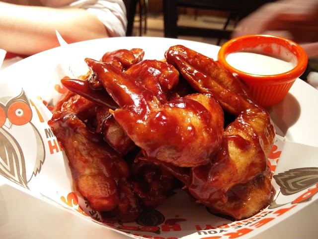 Hooters Hong Kong