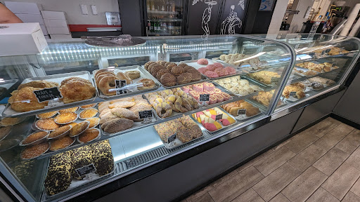 Mariachi Bakery - Thumbnail