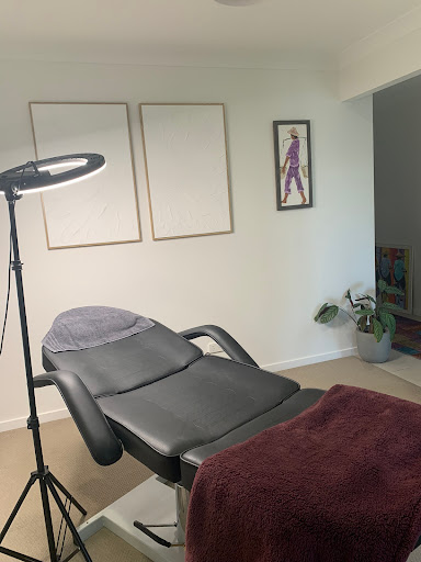 Sunshine Brow & Lash Lounge - Thumbnail