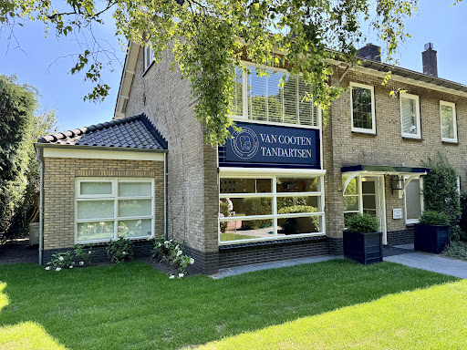 Van Cooten Tandartsen Huizen