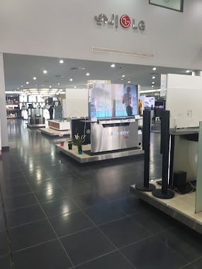 LG Naghi - SUWAIDI Showroom إل جي ناغي - فرع السويدي, Author: عبد المجيد ابراهيم