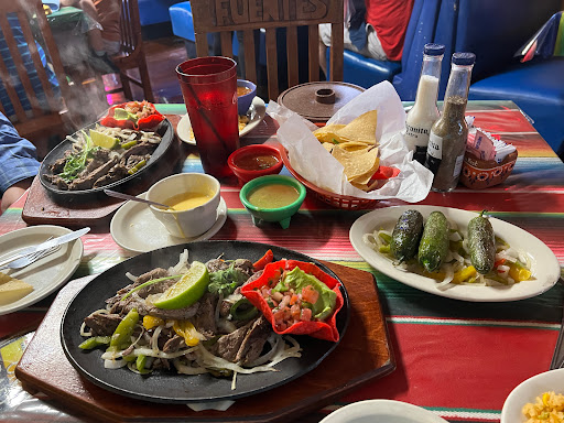 Las Fuentes - Visual