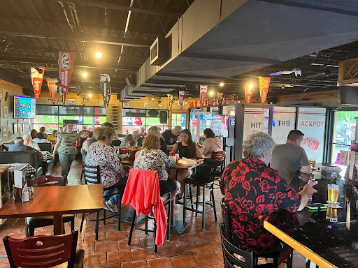 Corniciones Pizzeria and Ice Cream Parlor