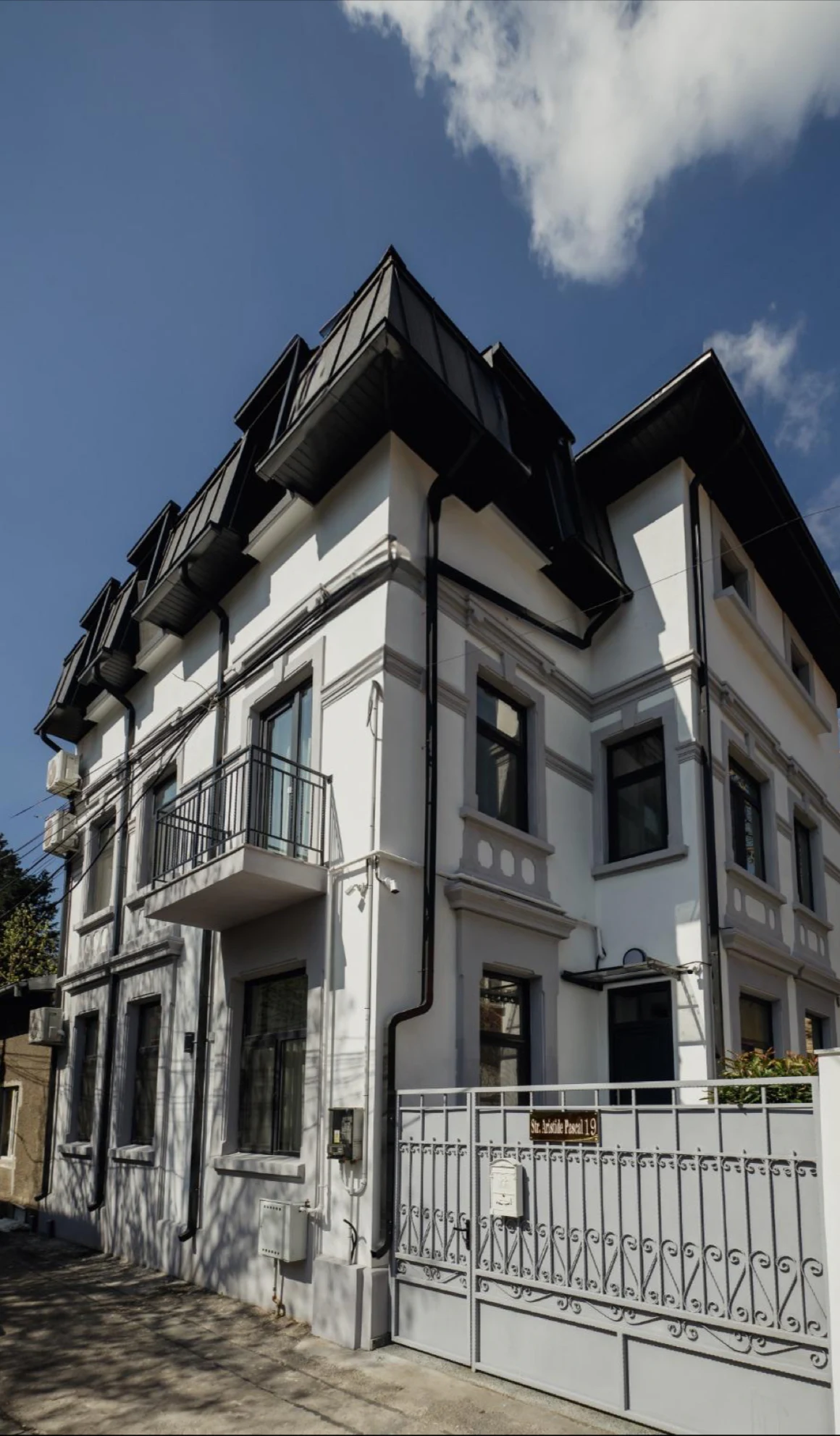 Aristide House