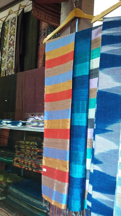 Photos of Simone Handicraft