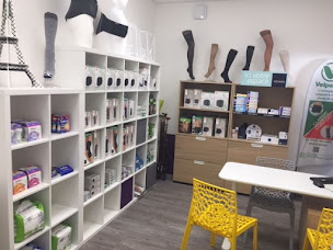 Photo n°2 de Pharmacie De Prauthoy à Le Montsaugeonnais (Magasin de matériel médical)