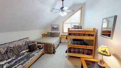 Moose Creek Lodge Rental Cabin