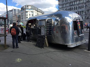 Photo n°11 de Food Truck - kitchentruck - burger gourmets (location food truck, privatisation food truck) à Le Kremlin-Bicêtre (Cuisine professionnelle partagée)