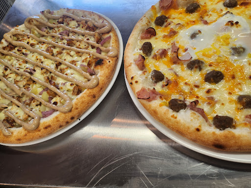 Photo 2 - Pizza Presto