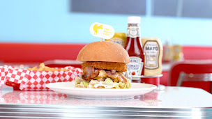 Photo n°92 de Holly's Diner Plaisir à Les Clayes-sous-Bois (Restaurant de hamburgers)