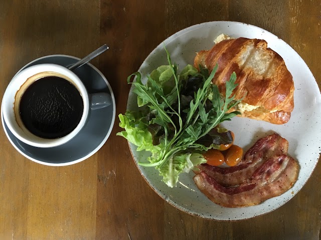 Artisan Cafe'