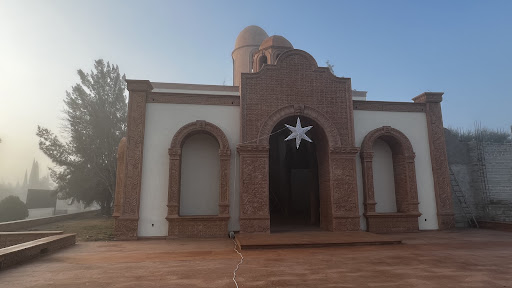 Iglesia del Club de Golf Tequisquiapan - Thumbnail