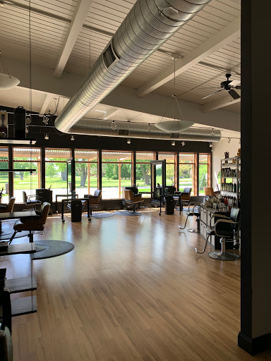 Station 710 Salon - Thumbnail