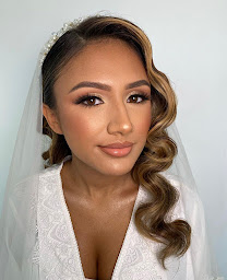 Photo n°10 de Le jour J à Évreux (Maquilleur.euse)