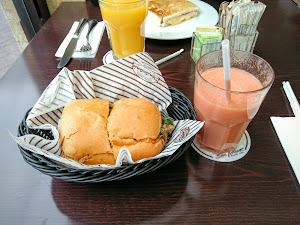 Pastelería San Antonio SA 3