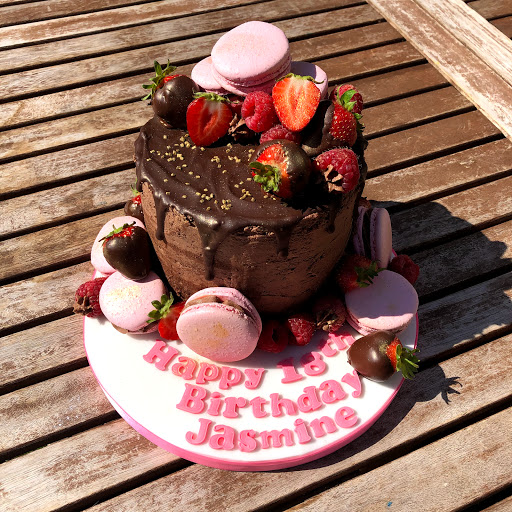 Betty Bee Bakes - Thumbnail