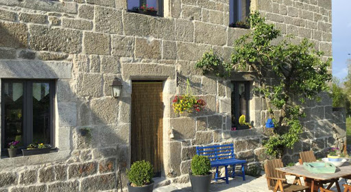 Photo de Logis Hôtel Chez Camillou à Aumont-Aubrac (48130)