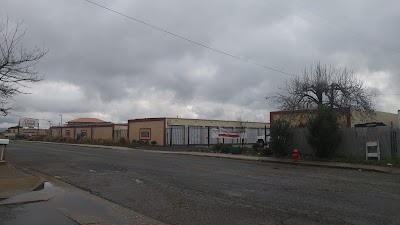 Extra Self Storage - Red Bluff