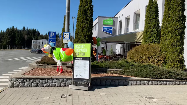 Recenzije Marché Ravna Gora u Rijeka - Kafić