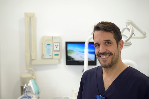 Clínica Dental Dr Mario Cordobés - Especialista en pacientes con miedo al dentista
