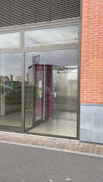 Photo n°8 de ASV Services - volet roulant/vitrerie à Paris (Magasin de stores et de rideaux)