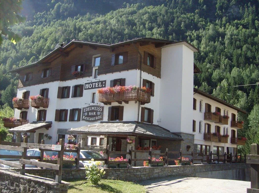 Hotel Edelweiss