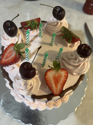 Dulces Delicias Bakery - Thumbnail