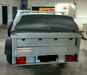 Photo n°3 de REMORQUES 44 à Mouzillon (Mécanicien)