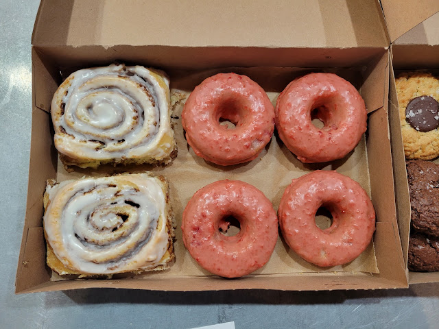 TRUMAN'S BAKERY - formerly fonuts by null