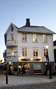 Tony`s photo