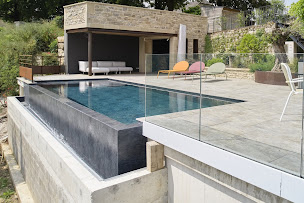 Photo n°16 de CATUSSE PISCINES & SPAS à Aurillac (Magasin de matériel pour piscines)