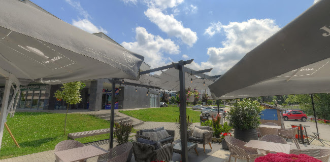 Recenzie Galeria v Považská Bystrica - Kaviareň