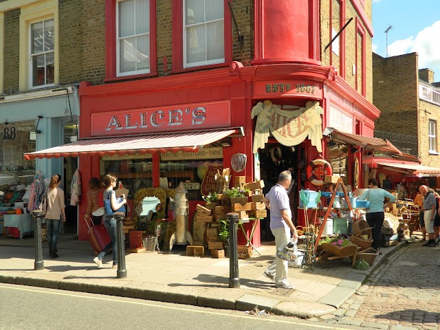 Alice's Antiques