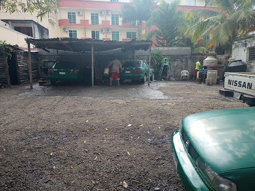 Lavado de autos "El Carmen"