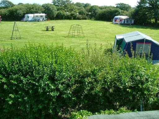 The Three Oaks Caravan Site